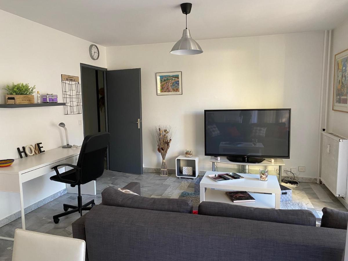 Suite Cosy, Piscine, Tennis, Parking Apartamento