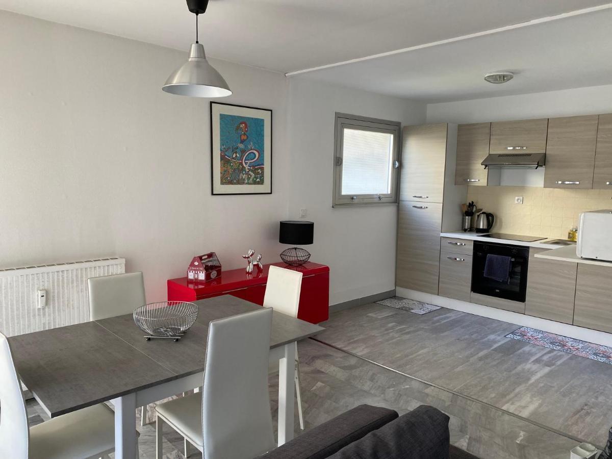 Suite Cosy, Piscine, Tennis, Parking Apartamento